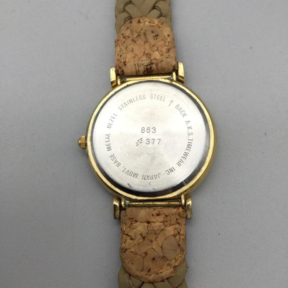 Gitano Womens Watch 35mm Champagne Dial Gold Tone Braided Band New Battery